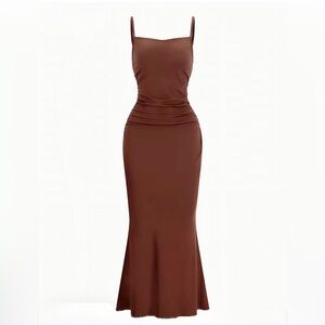 Chic Sleeveless Brown Maxi Dress